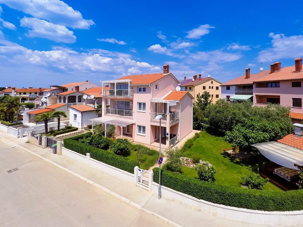 Apartments Villa Brioni I Фажана Экстерьер фото